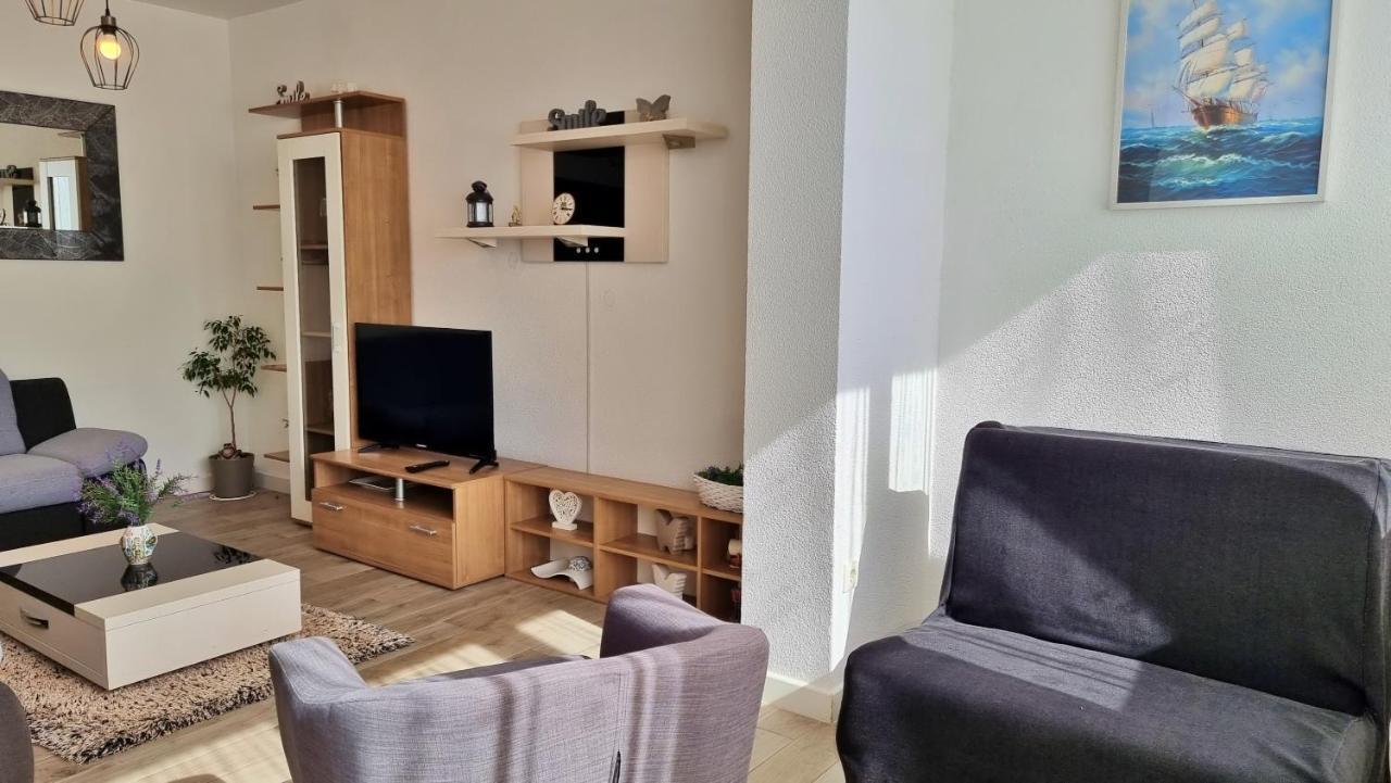 Apartments Slado Omis Exterior photo